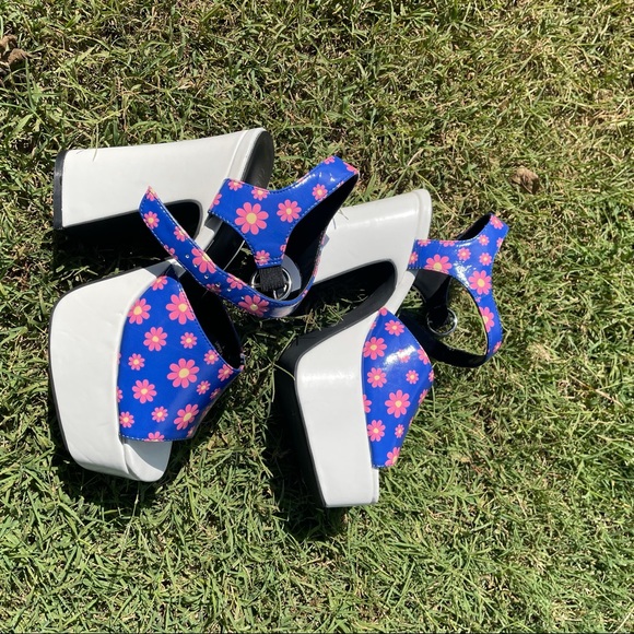 ❗️SOLD❗️ - Picture 3 of 6